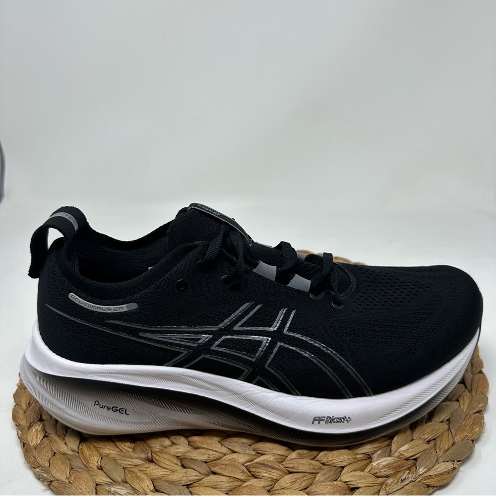 ASICS Gel Nimbus 26 Running Shoes Black White Size 10 EXTRA WIDE Men's